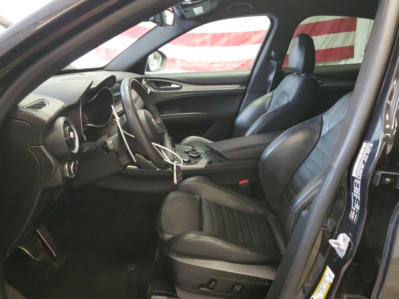 2018 Alfa Romeo Stelvio Ti Sport VIN: ZASFAKNN7J7B61100 Lot: 80763435