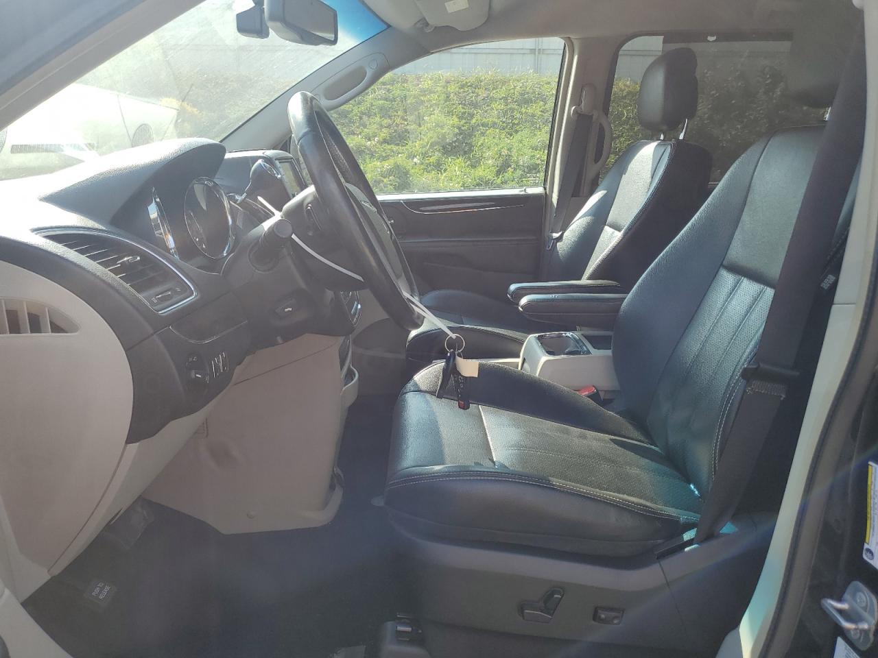 2014 Chrysler Town & Country Touring L VIN: 2C4RC1CG9ER262982 Lot: 80779085