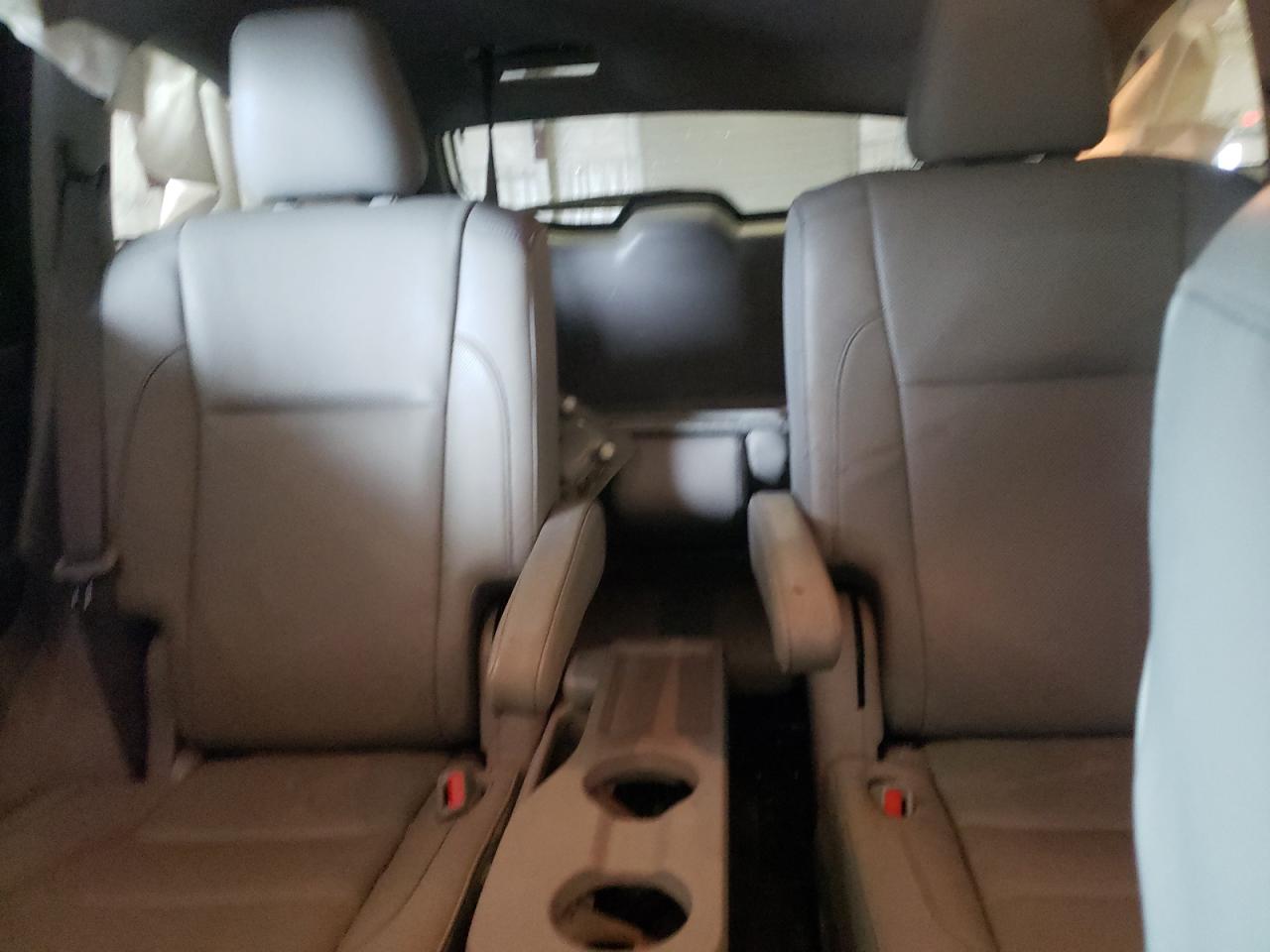 2018 Toyota Highlander Hybrid Limited VIN: 5TDDGRFH6JS040581 Lot: 81067465