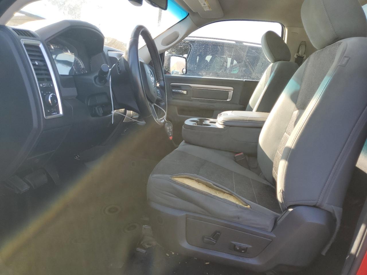 2018 Ram 1500 Slt VIN: 3C6JR6BT2JG148756 Lot: 71283085