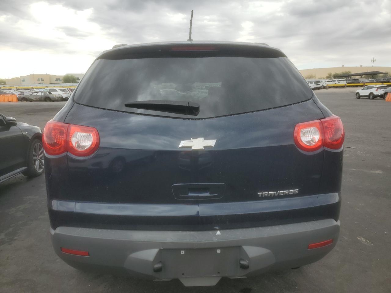 2012 Chevrolet Traverse Ls VIN: 1GNKRFED4CJ298698 Lot: 71236415