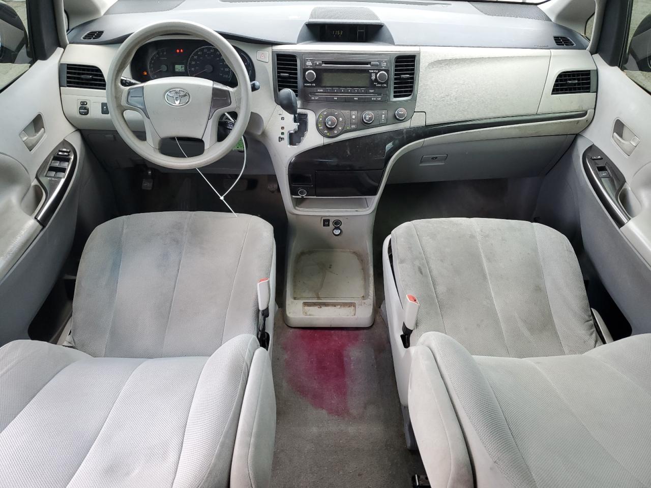 2013 Toyota Sienna VIN: 5TDZK3DCXDS385819 Lot: 84283135