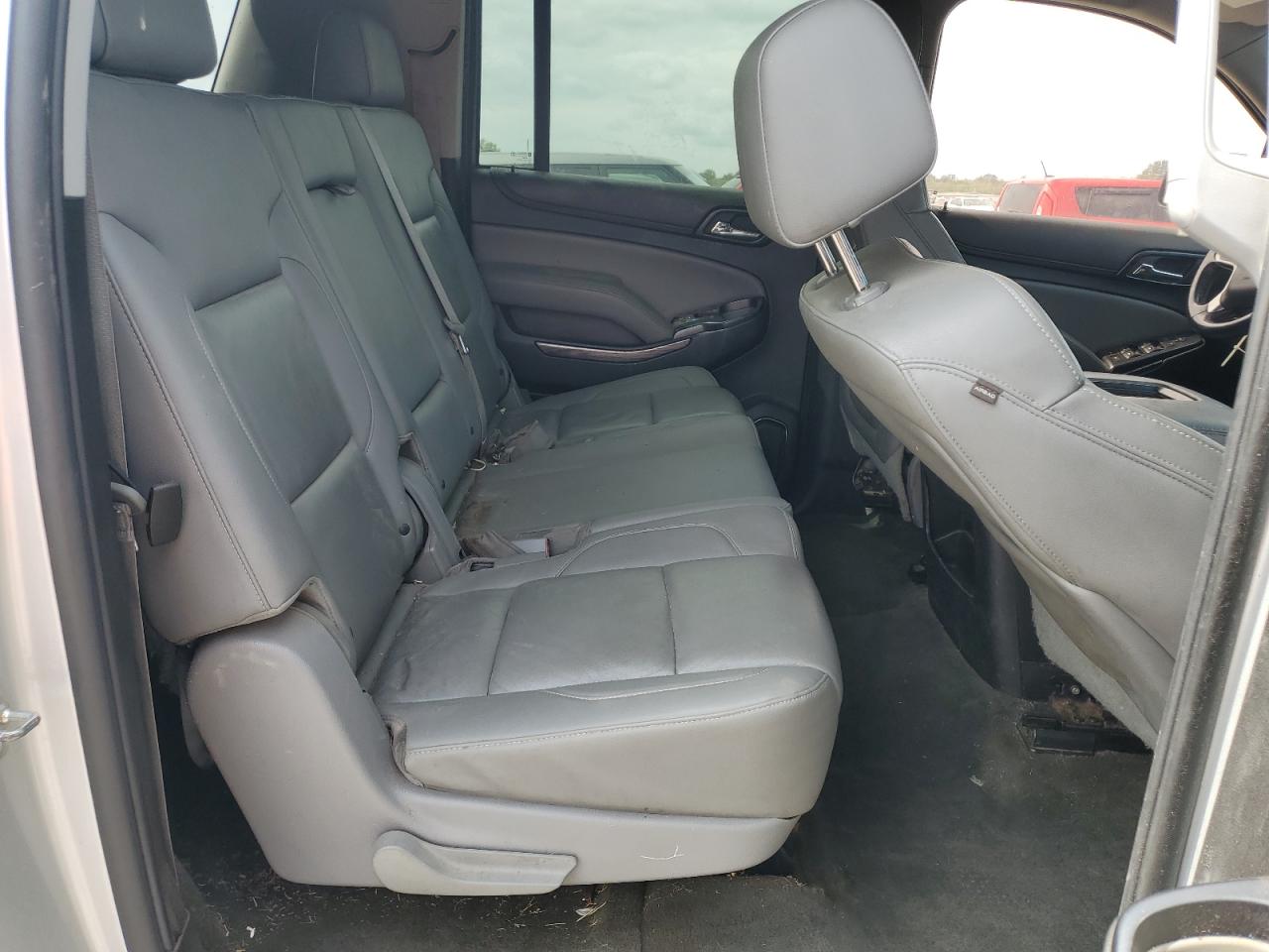 2015 Chevrolet Suburban C1500 Lt VIN: 1GNSCJKCXFR296525 Lot: 81683025