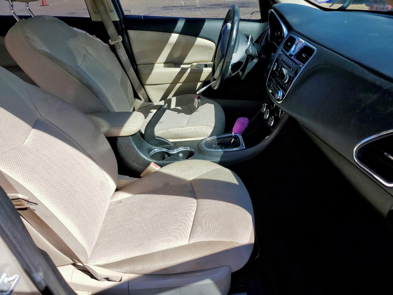 2014 Chrysler 200 Touring VIN: 1C3CCBBG0EN105498 Lot: 84191425