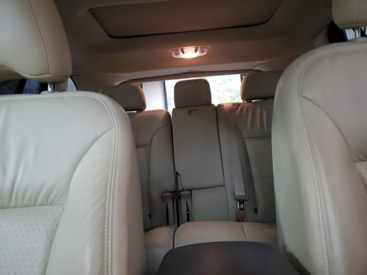 2010 Lincoln Mkx VIN: 2LMDJ8JCXABJ32995 Lot: 81666865