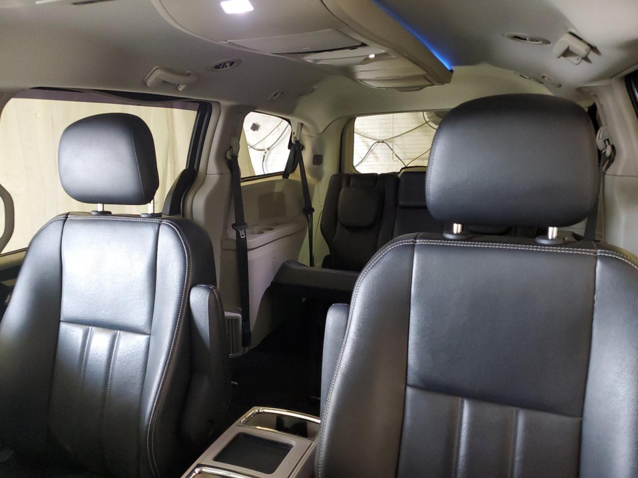 2014 Chrysler Town & Country Touring VIN: 2C4RC1BG2ER138361 Lot: 84167945