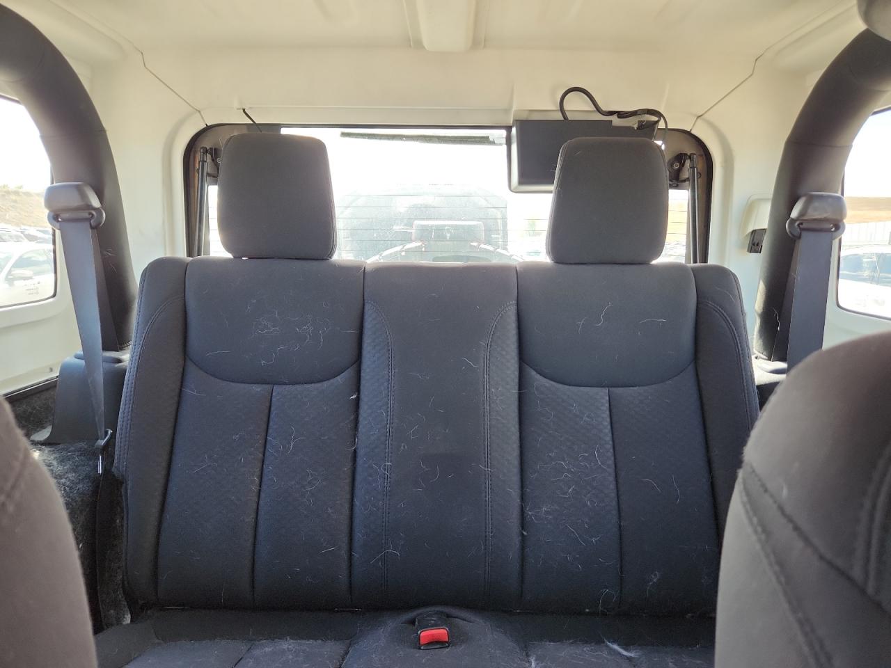 2014 Jeep Wrangler Sport VIN: 1C4AJWAG3EL183304 Lot: 82155495