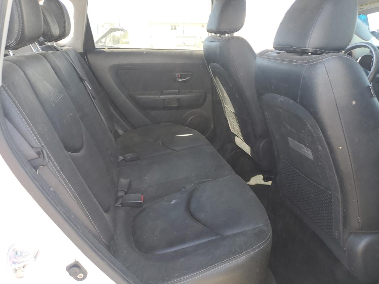 2011 Kia Soul + VIN: KNDJT2A25B7267510 Lot: 84055535