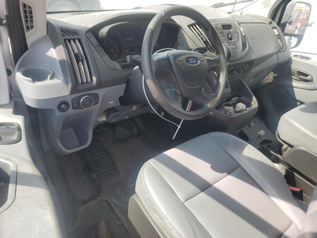 2018 Ford Transit T-250 VIN: 1FTYR2CM8JKA20005 Lot: 81042075