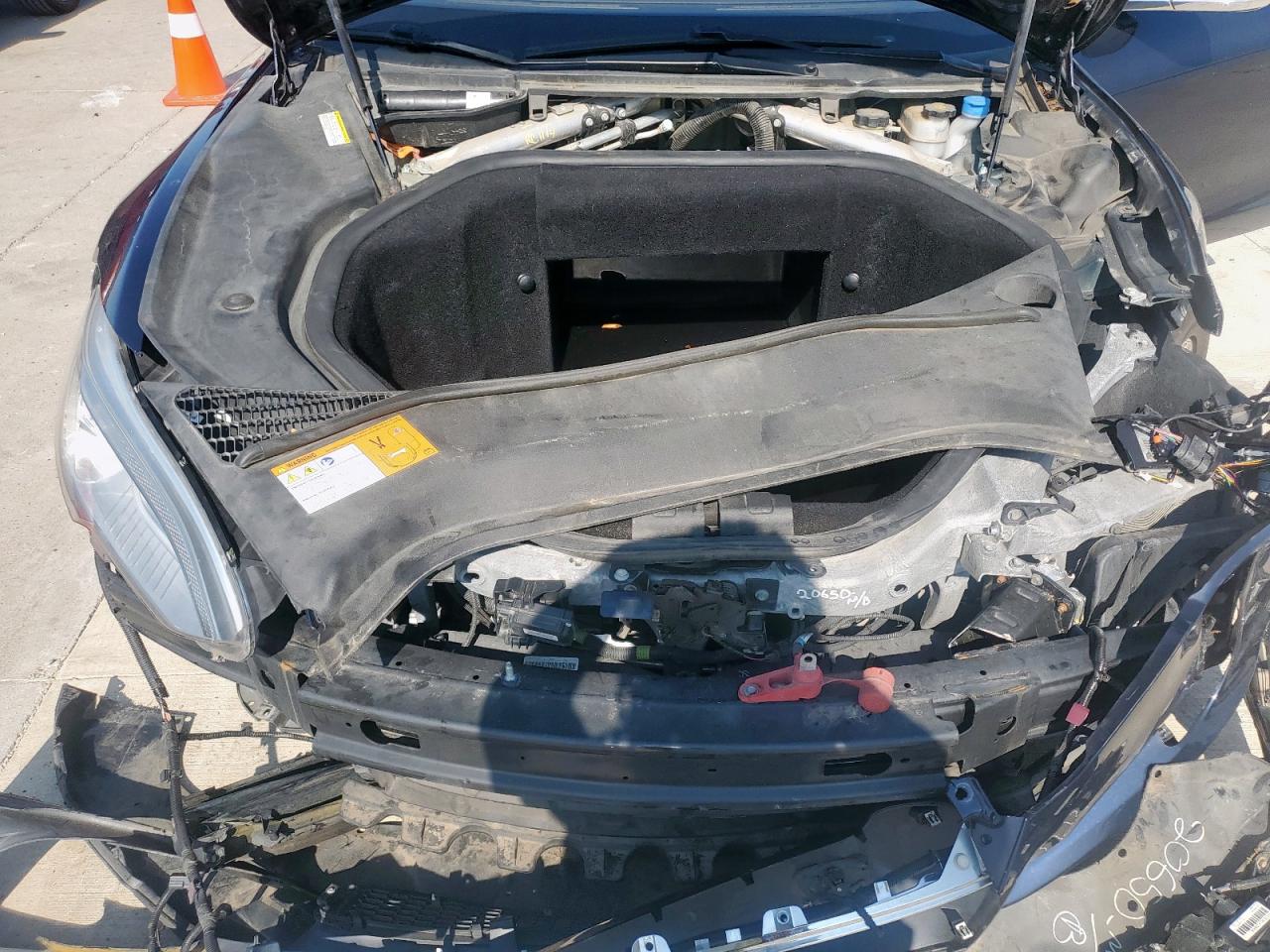 2013 Tesla Model S VIN: 5YJSA1CN6DFP20705 Lot: 72043925