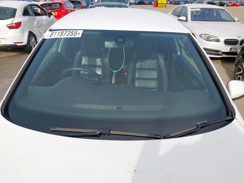 2012 VOLKSWAGEN GOLF GTD S-A 