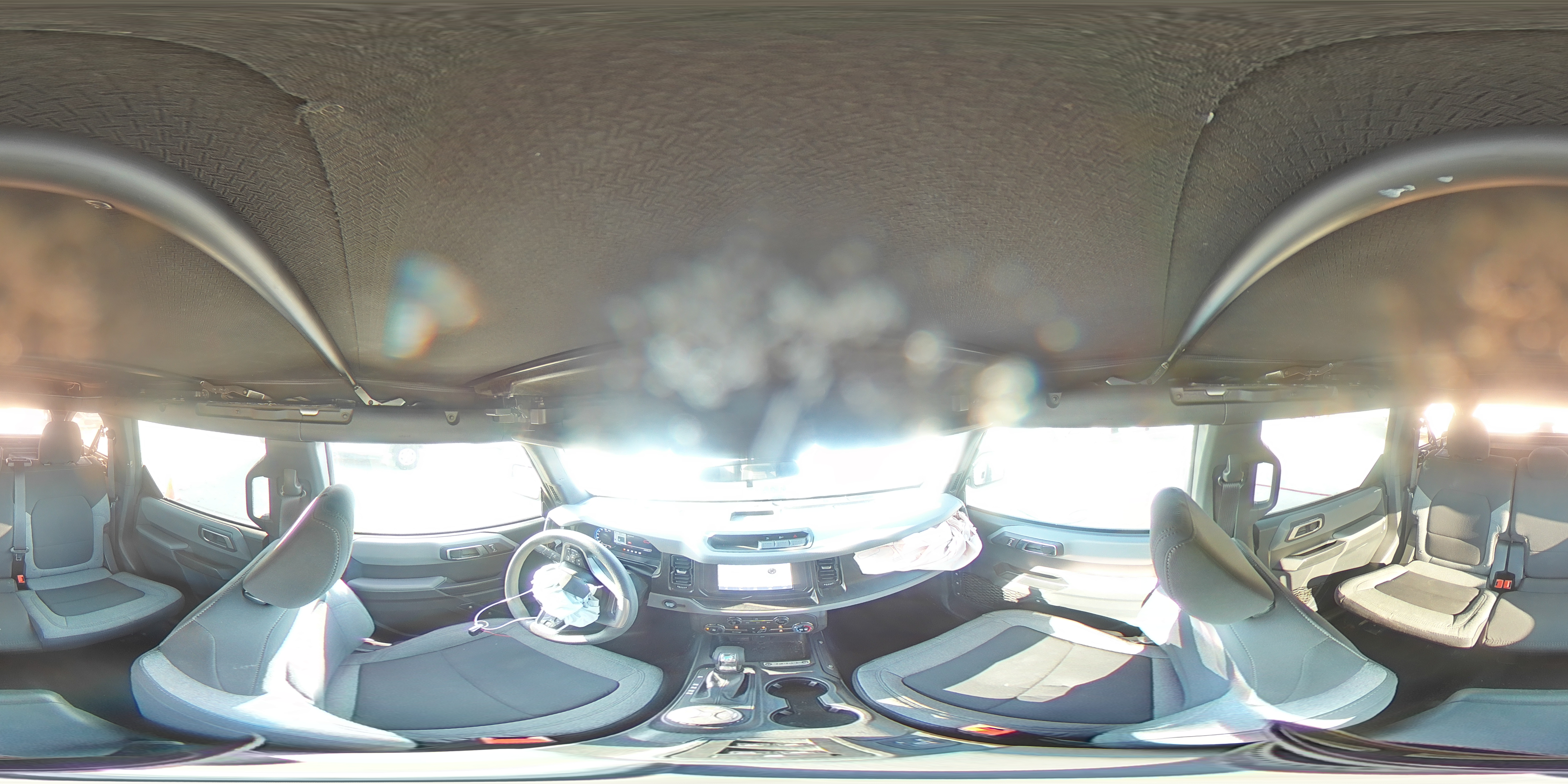 2023 Ford Bronco Base VIN: 1FMDE5BH1PLB05489 Lot: 71205725