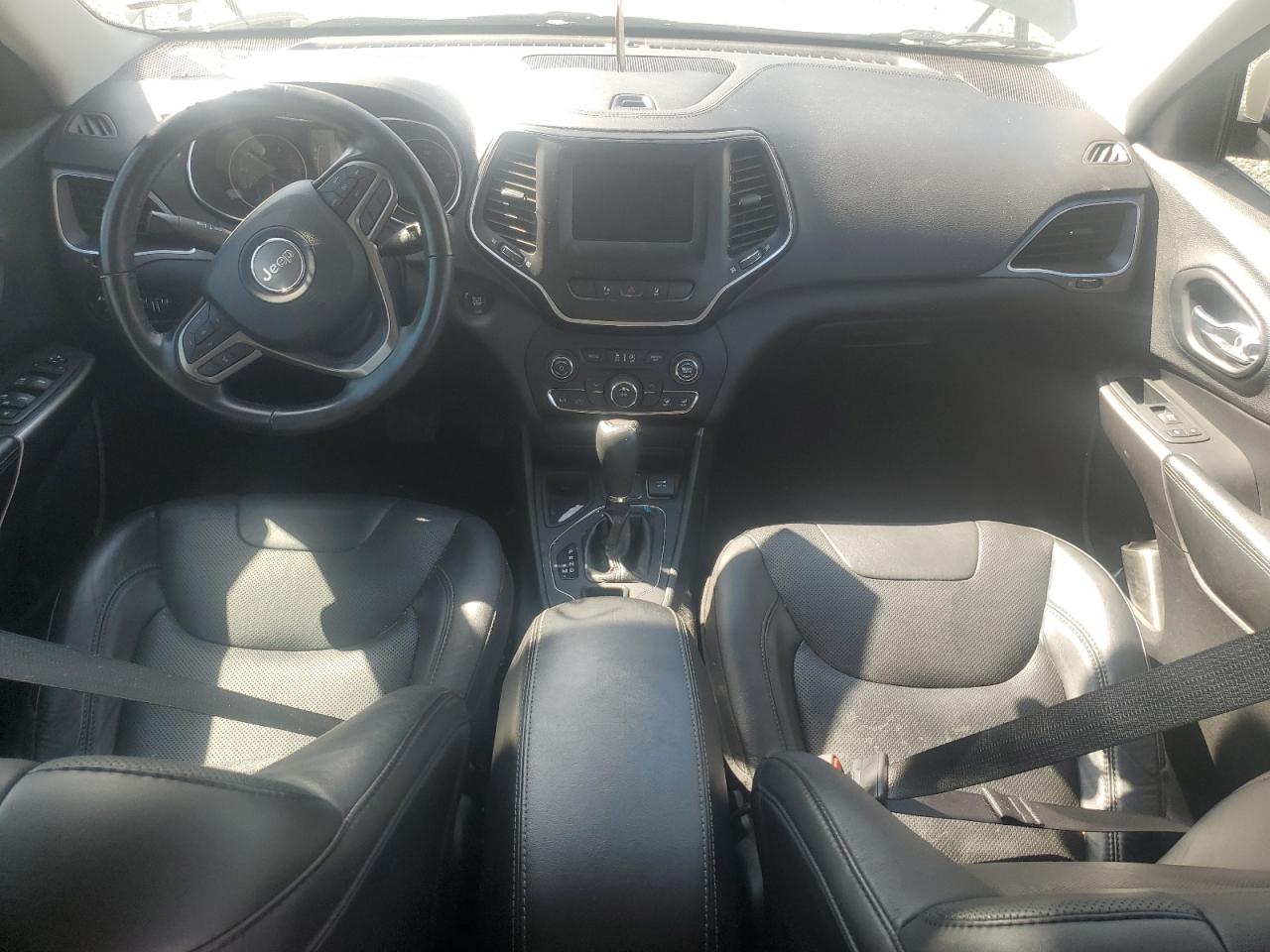 2021 Jeep Cherokee Latitude Lux VIN: 1C4PJLMX8MD120566 Lot: 81389095