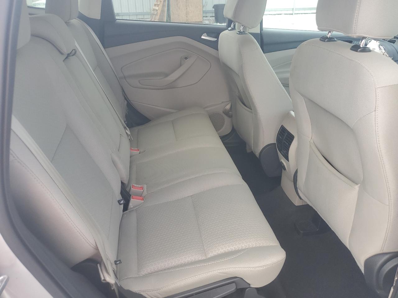 2017 Ford Escape Se VIN: 1FMCU0GD5HUA53433 Lot: 81133545