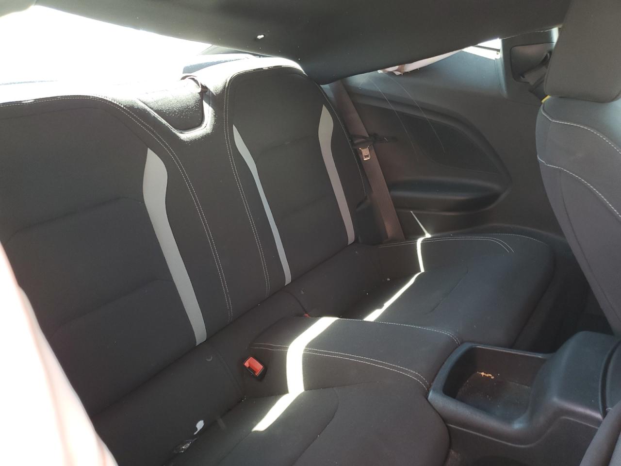 2018 Chevrolet Camaro Lt VIN: 1G1FB1RX9J0142416 Lot: 84289635