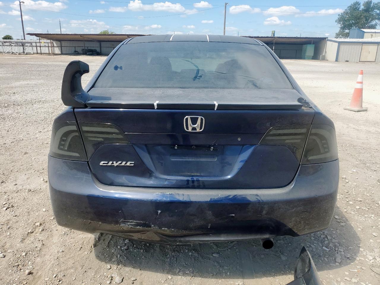 2008 Honda Civic Lx VIN: JHMFA16588S000133 Lot: 82122645