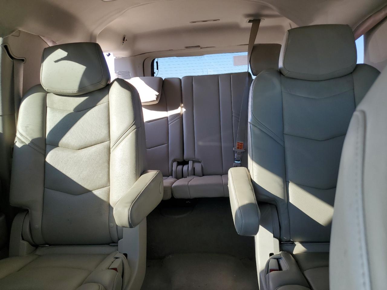 2017 Cadillac Escalade Esv Luxury VIN: 1GYS4HKJXHR154539 Lot: 80586205