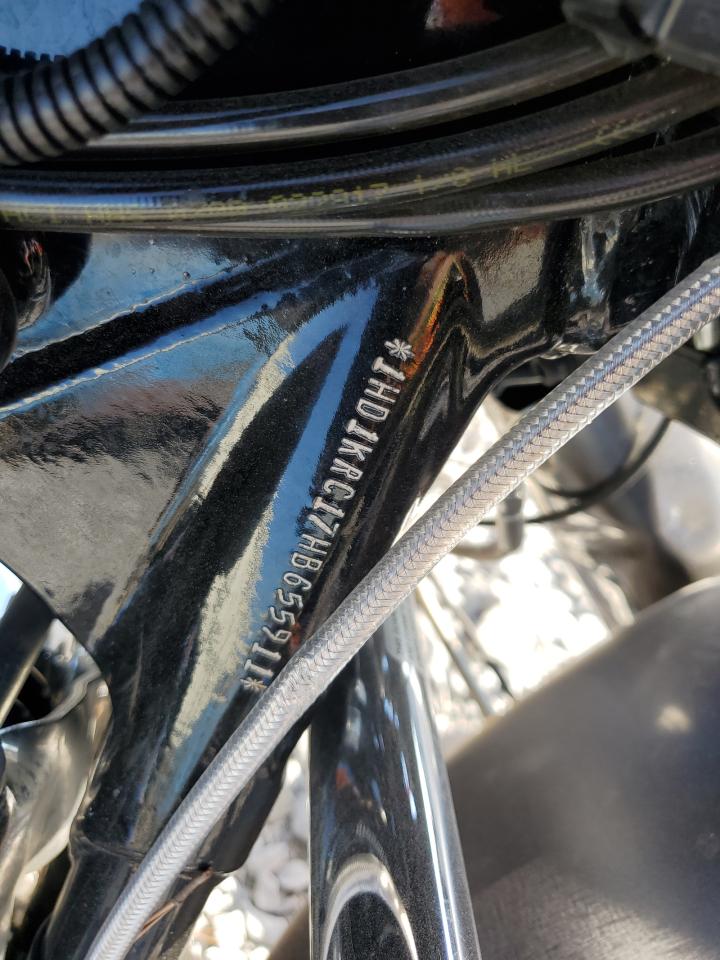 2017 Harley-Davidson Flhxs Street Glide Special VIN: 1HD1KRC17HB655911 Lot: 82038315
