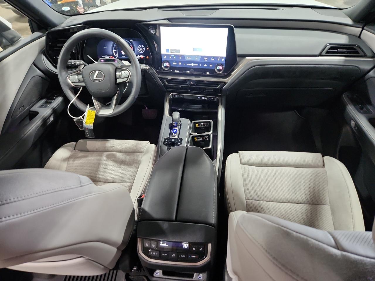 2024 Lexus Tx 350 Base VIN: 5TDAAAB64RS015314 Lot: 84427105