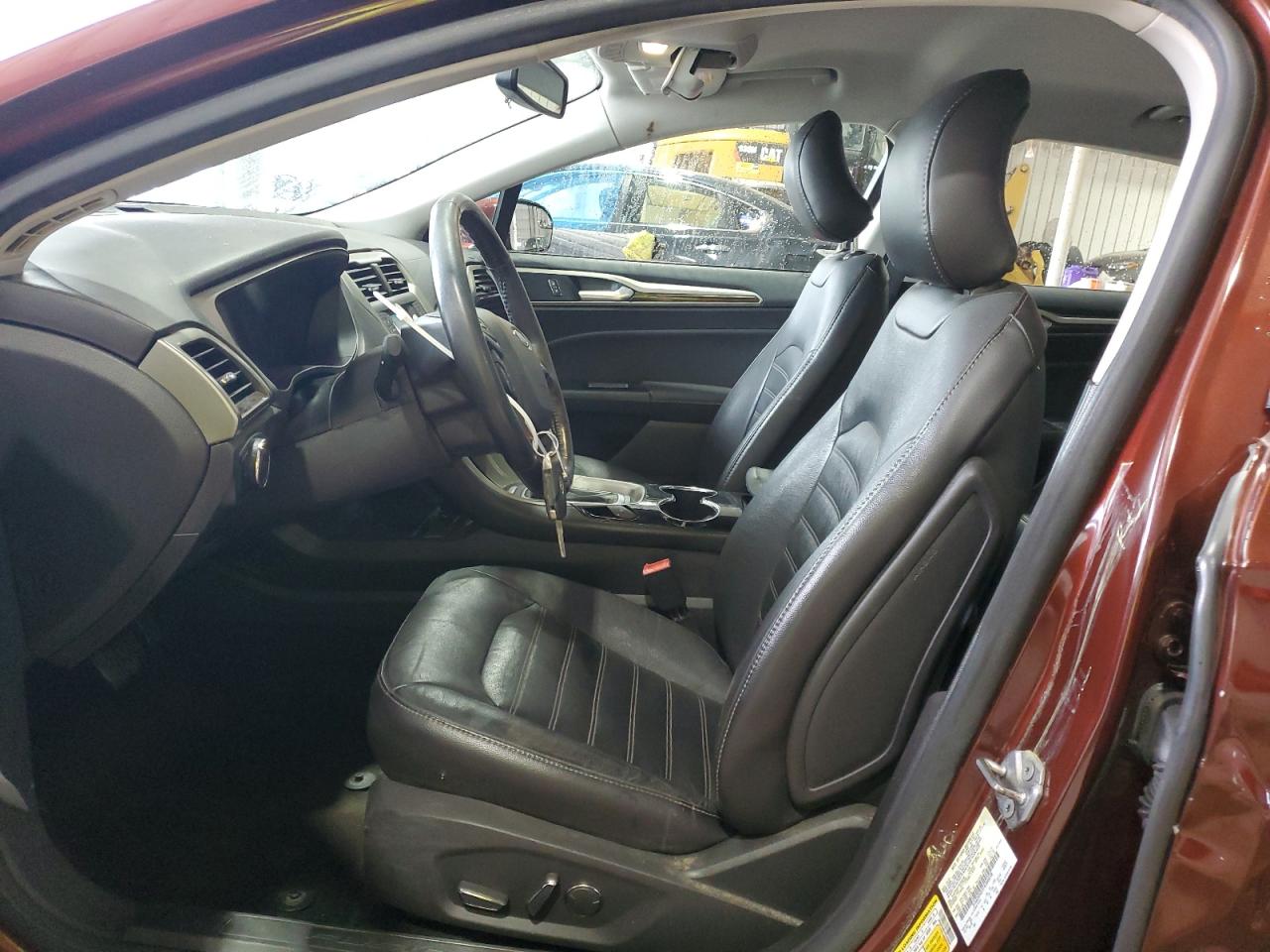 2015 Ford Fusion Se VIN: 3FA6P0HD1FR300058 Lot: 82031675