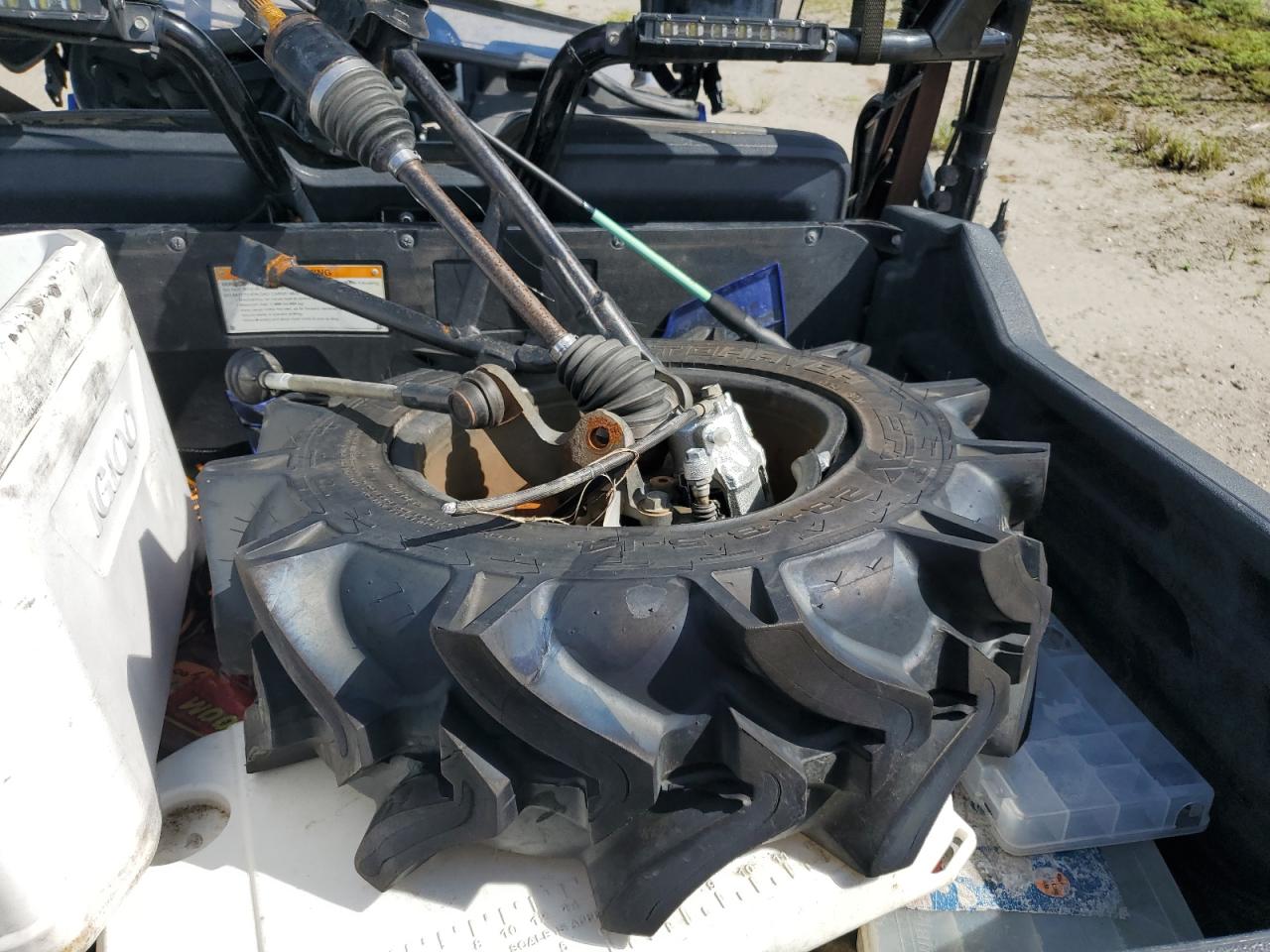 2017 Honda Sxs700 M2 VIN: 1HFVE02N7H4301391 Lot: 80204605