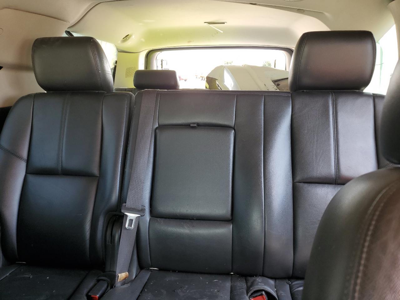 2013 Chevrolet Suburban C1500 Lt VIN: 1GNSCJE06DR328806 Lot: 71173415