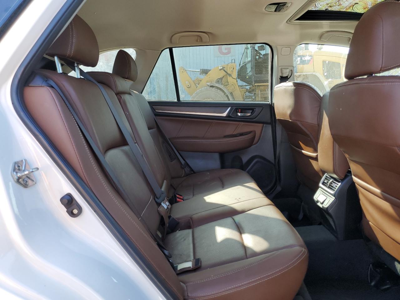 2019 Subaru Outback Touring VIN: 4S4BSETC1K3231444 Lot: 81044075