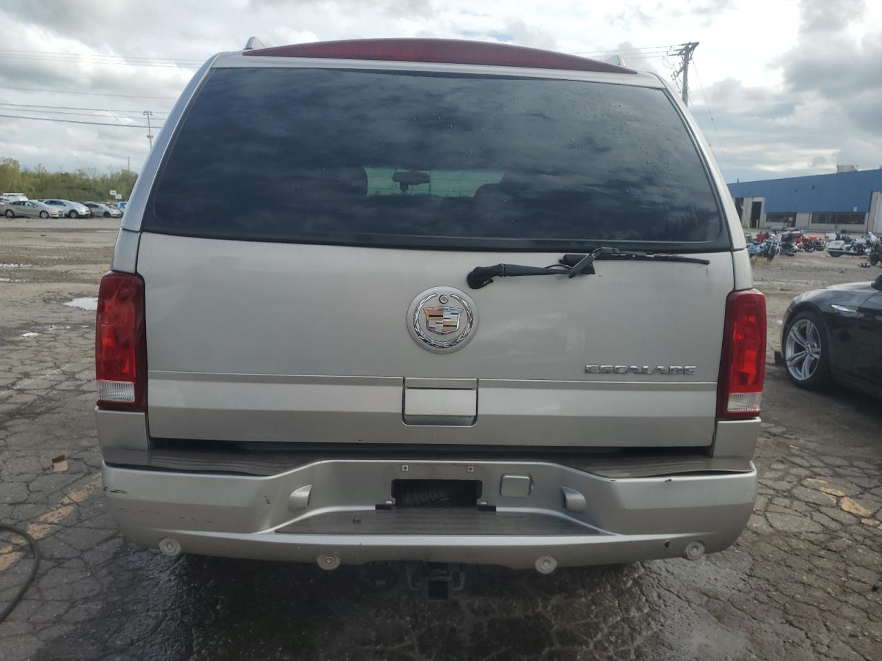 2004 Cadillac Escalade Luxury VIN: 1GYEK63N44R231327 Lot: 84036015