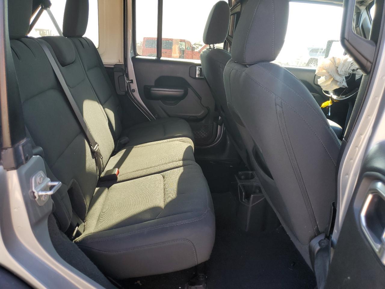 2020 Jeep Wrangler Unlimited Sport VIN: 1C4HJXDG5LW296473 Lot: 84030525