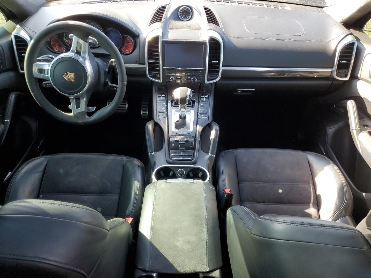 2013 Porsche Cayenne Gts VIN: WP1AD2A23DLA76450 Lot: 84549495