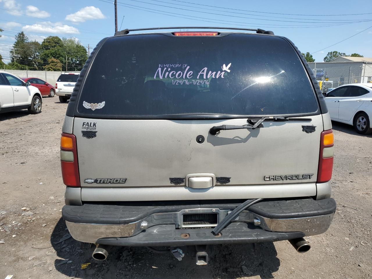 2000 Chevrolet Tahoe K1500 VIN: 1GNEK13T1YJ155360 Lot: 71660315