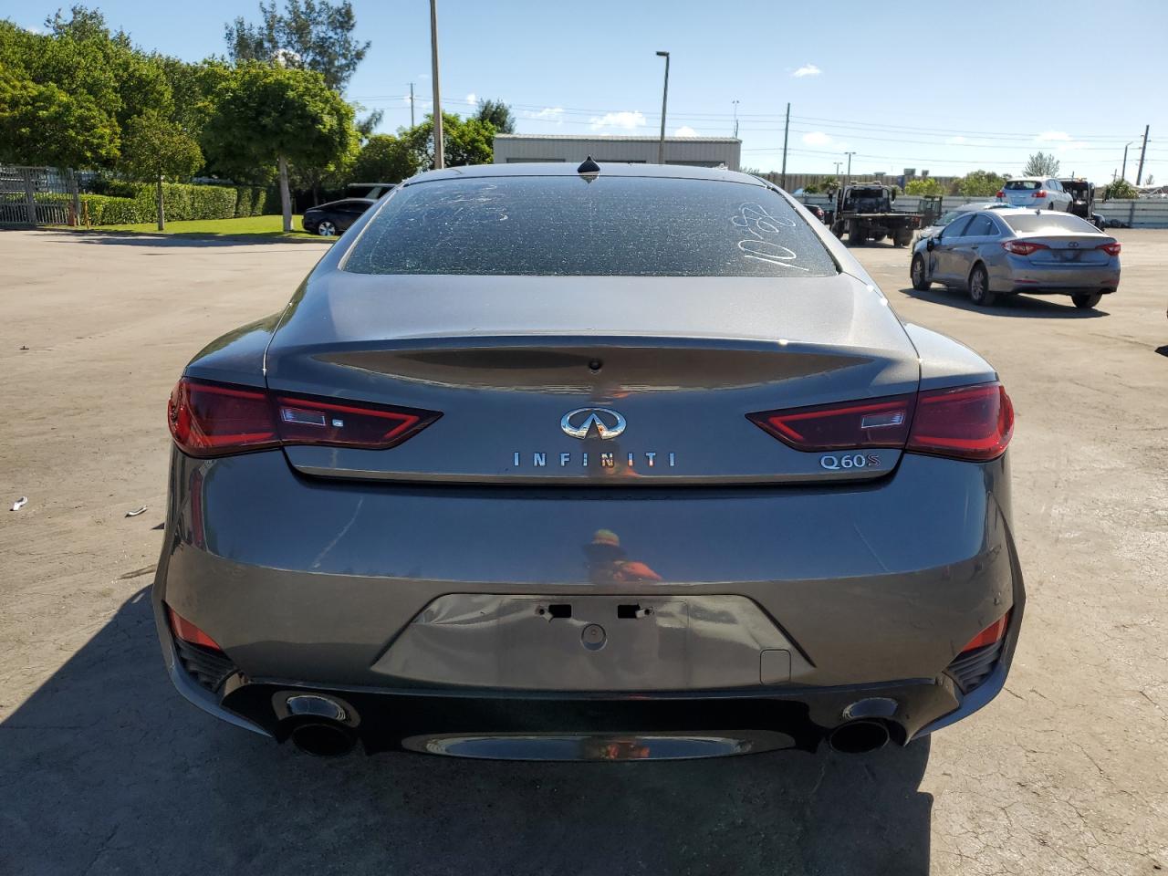 2018 Infiniti Q60 Luxe 300 VIN: JN1EV7EK6JM342043 Lot: 83864165