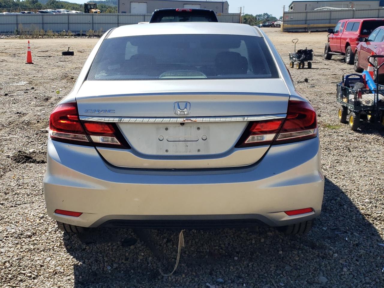 2013 Honda Civic Lx VIN: 2HGFB2F59DH572755 Lot: 71243375