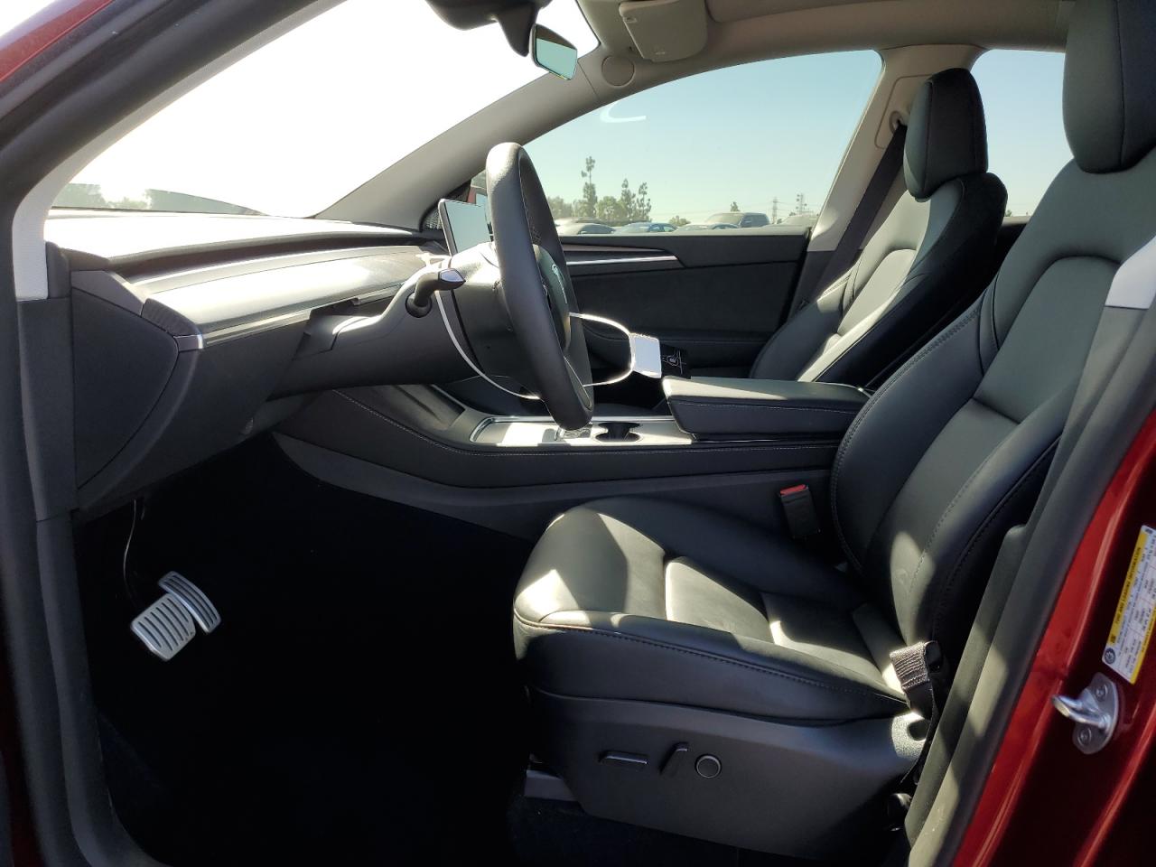 2024 Tesla Model Y VIN: 7SAYGDEF5RF049599 Lot: 71925715