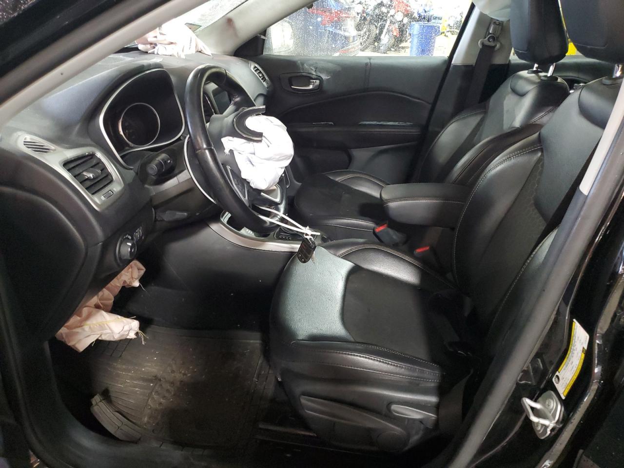 2020 Jeep Compass Latitude VIN: 3C4NJDBB2LT197379 Lot: 81733095