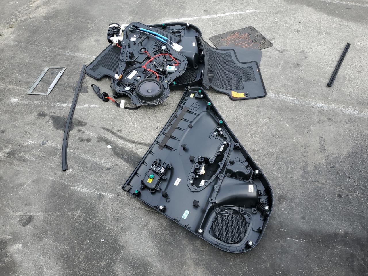 2023 Hyundai Venue Sel VIN: KMHRC8A33PU267007 Lot: 81881305