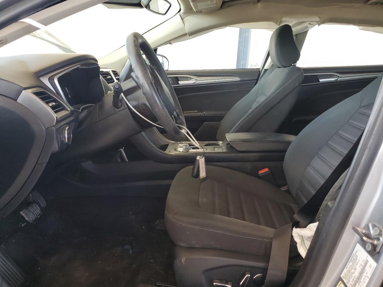 2020 Ford Fusion Se VIN: 3FA6P0HDXLR149555 Lot: 80840945