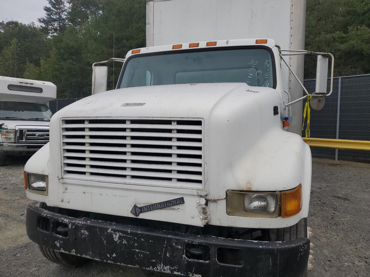 1998 International 4000 4700 VIN: 1HTSCAAM8WH507815 Lot: 81372145