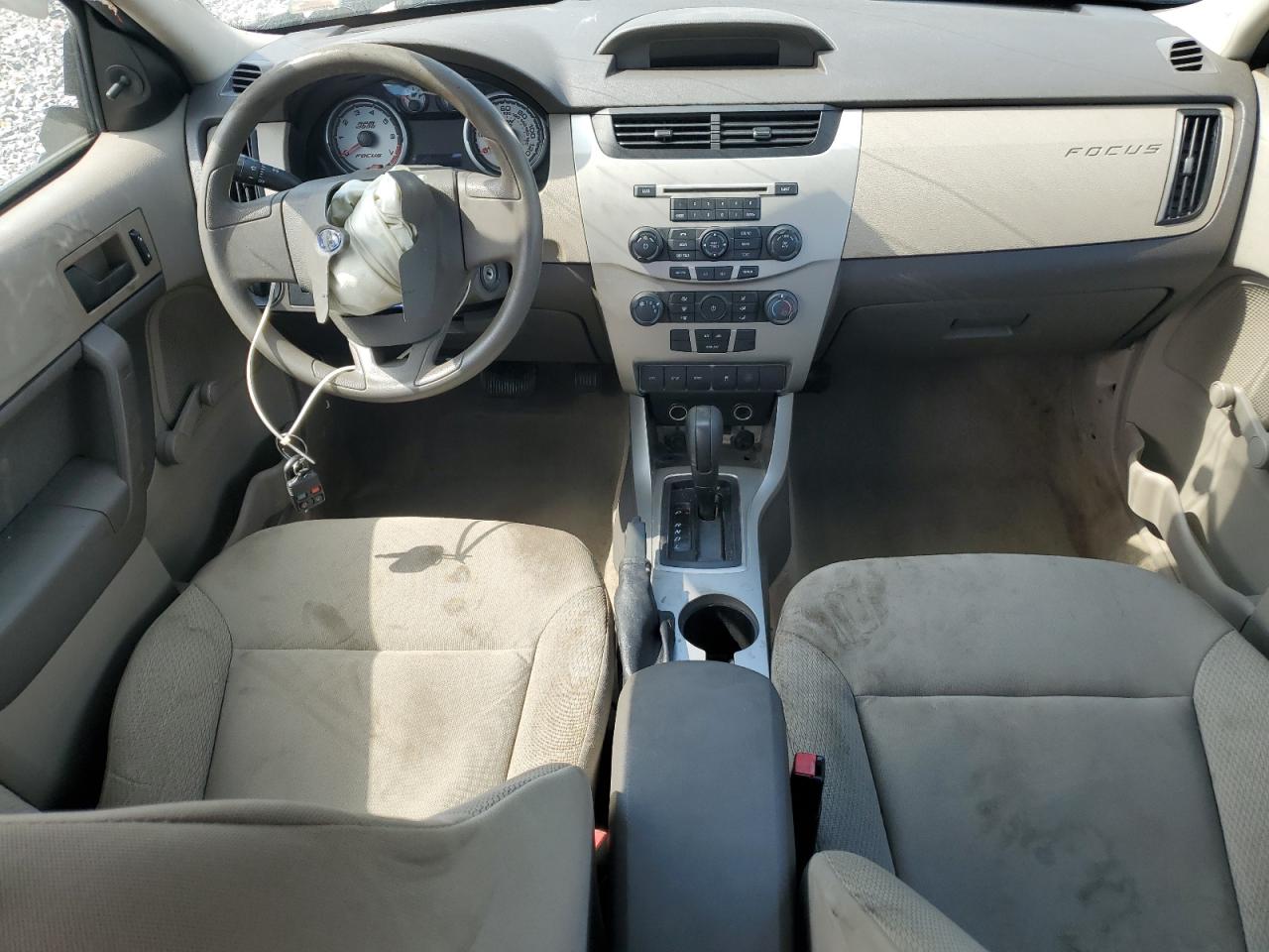 2010 Ford Focus S VIN: 1FAHP3EN9AW139343 Lot: 84612915