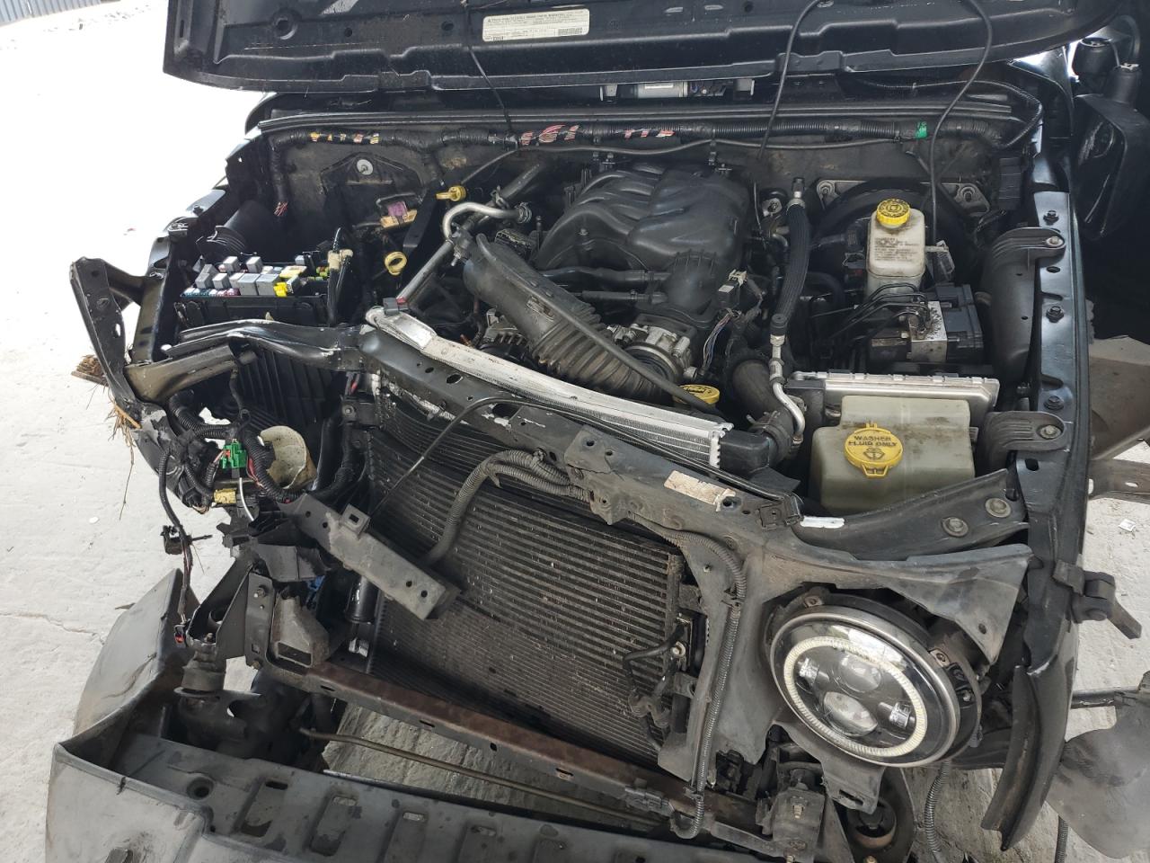 2012 Jeep Wrangler Unlimited Sport VIN: 1C4BJWDG4CL240610 Lot: 81391445