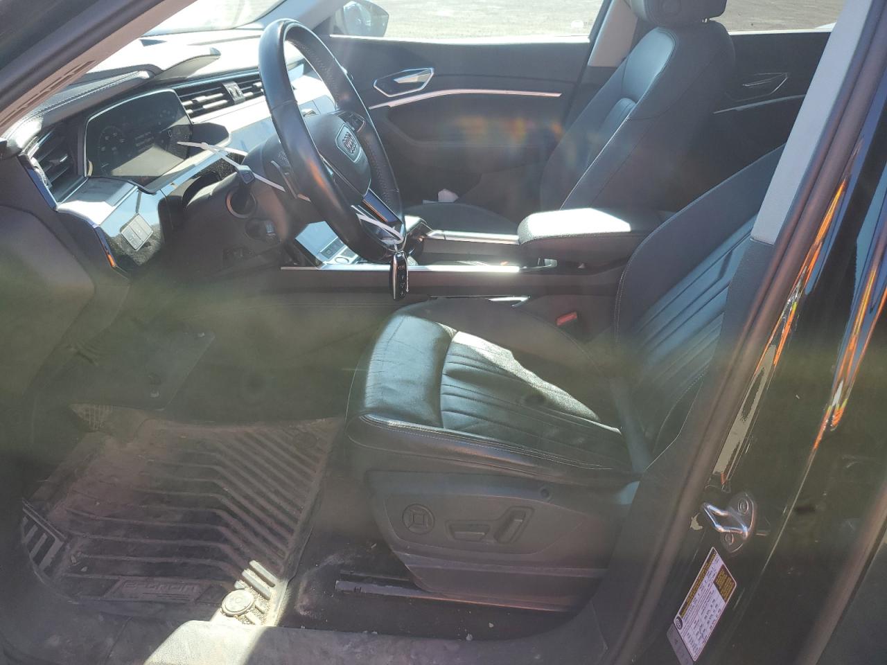 2019 Audi E-Tron Progressiv VIN: WA1AAAGEXKB011615 Lot: 71640645