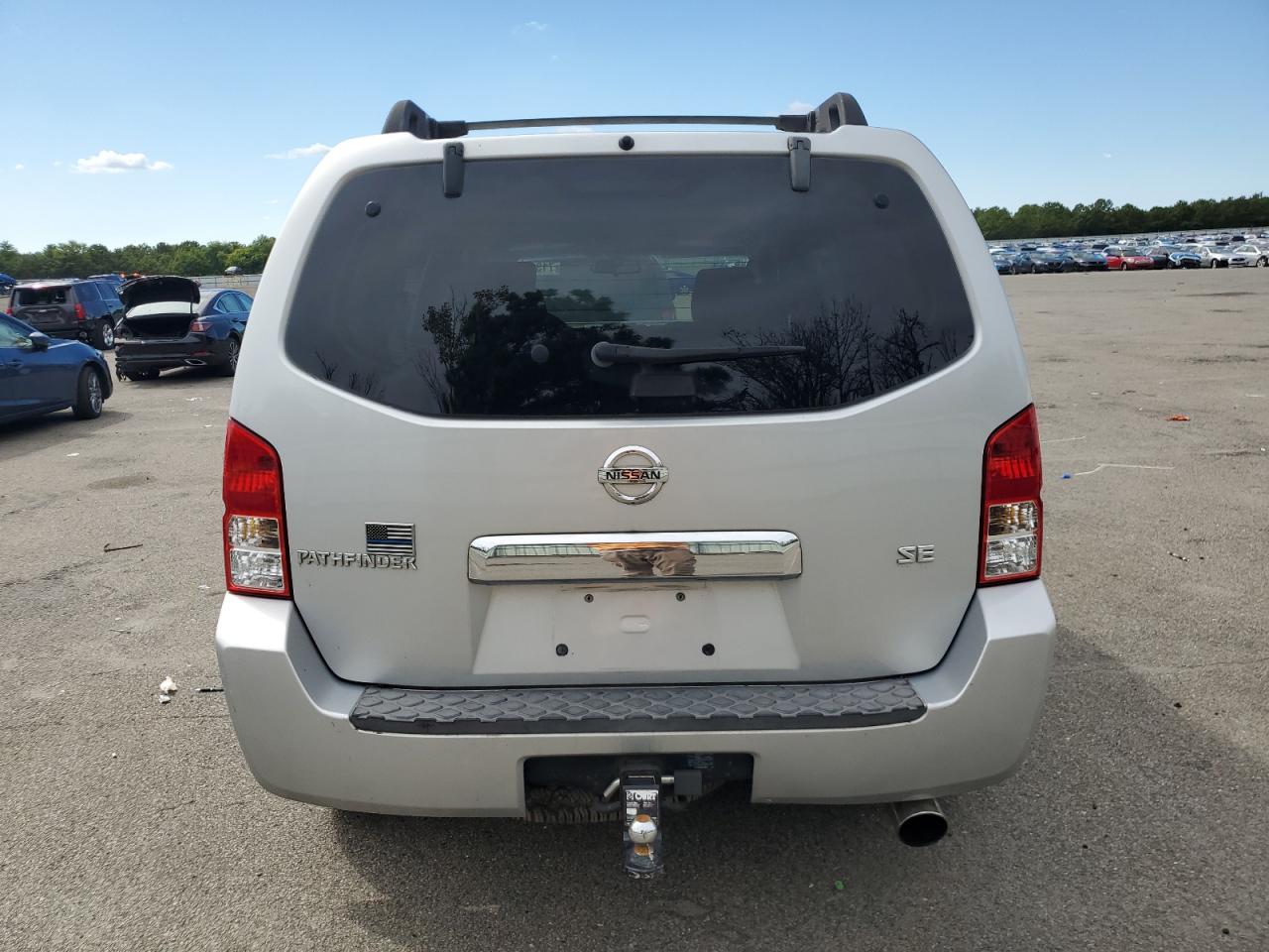 2001 Nissan Pathfinder Le VIN: 5N1AR18W17C635919 Lot: 71342225