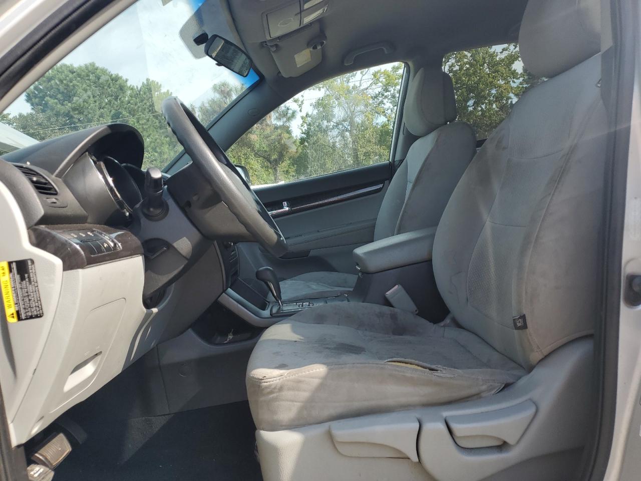 2012 Kia Sorento Base VIN: 5XYKT3A12CG195767 Lot: 81789205