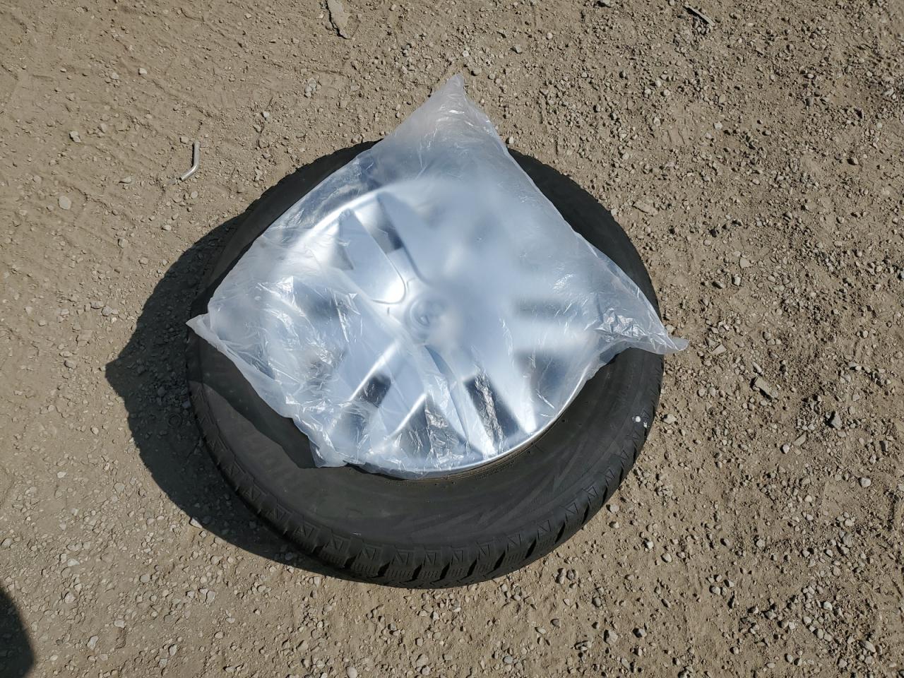 2009 Toyota Sienna Ce VIN: 5TDZK29C39S229938 Lot: 70987315