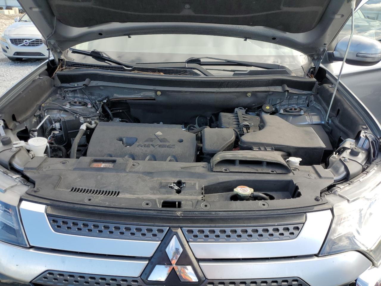 2020 Mitsubishi Outlander Se VIN: JA4AZ3A39LZ021198 Lot: 84172895