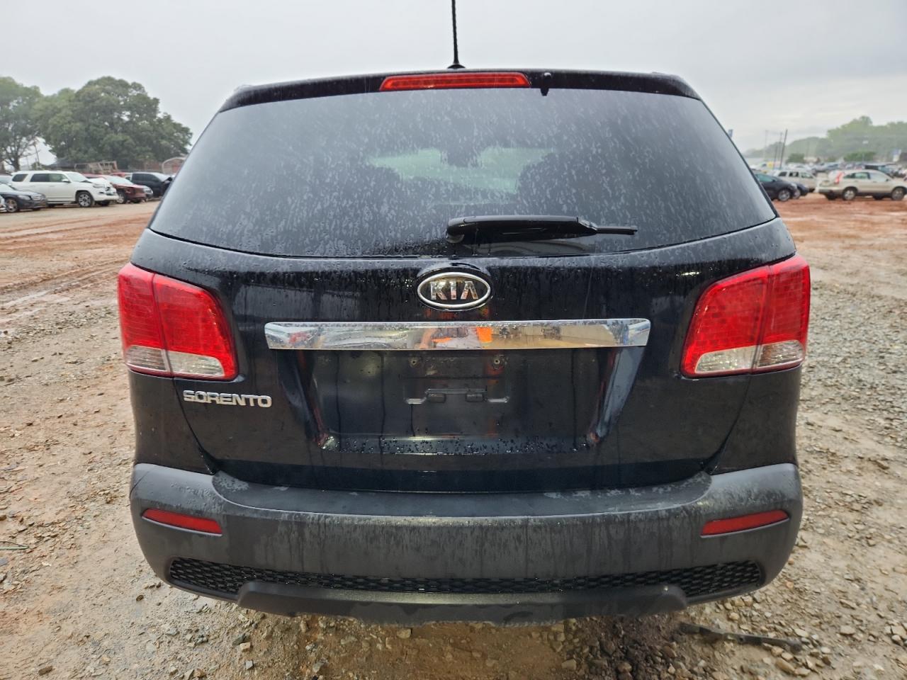 2012 Kia Sorento Base VIN: 5XYKT3A15CG242015 Lot: 81762275