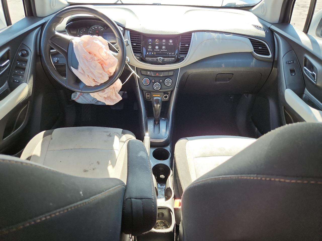 2018 Chevrolet Trax Ls VIN: 3GNCJKSB4JL419047 Lot: 82072365