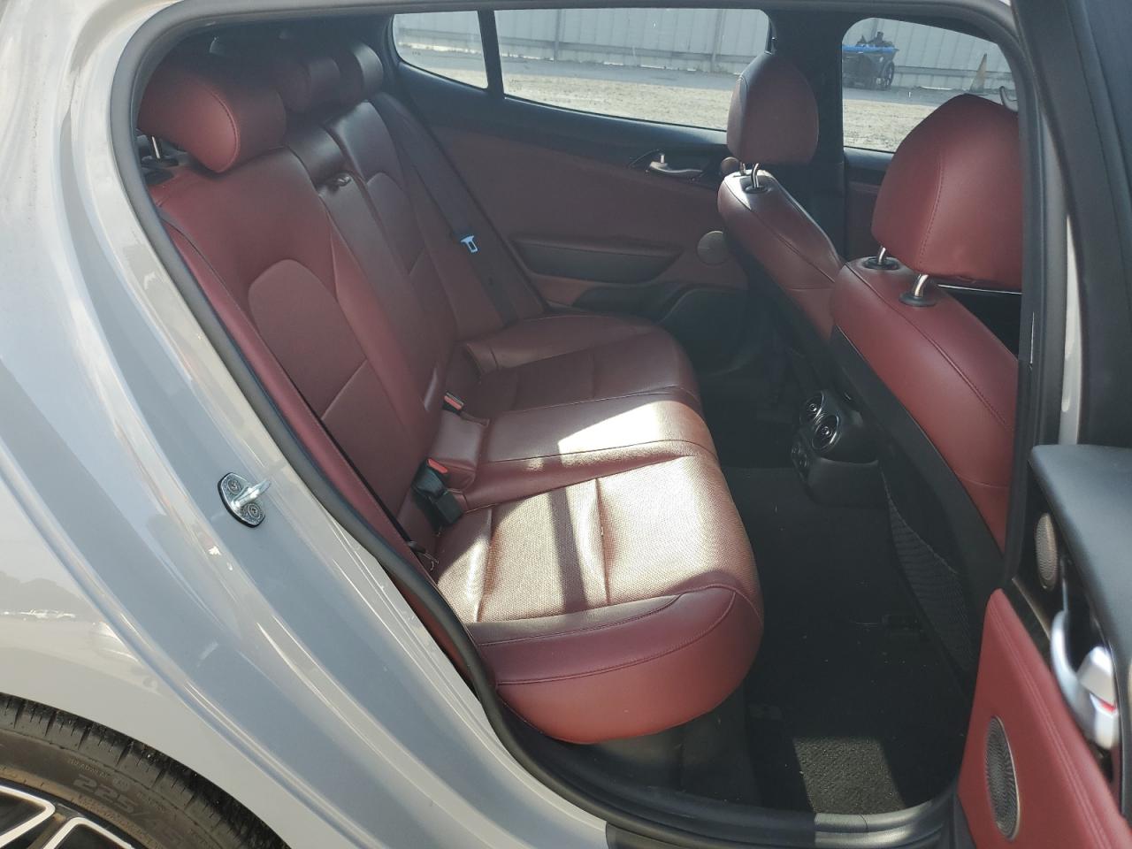 2022 Kia Stinger Gt Line VIN: KNAE35LD1N6113482 Lot: 81292255