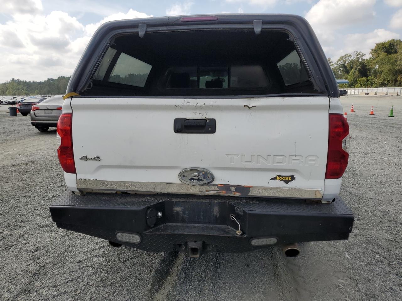 2015 Toyota Tundra Double Cab Limited VIN: 5TFBW5F13FX444364 Lot: 81002195