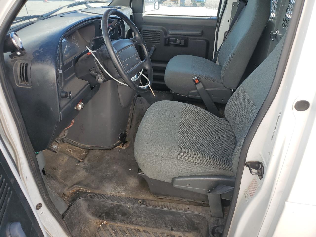 1994 Ford Econoline E250 Van VIN: 1FTHE24H9RHB89469 Lot: 83867765